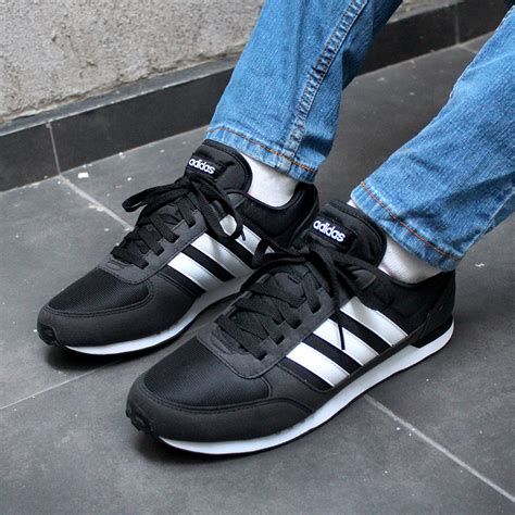 adidas city racer zwart